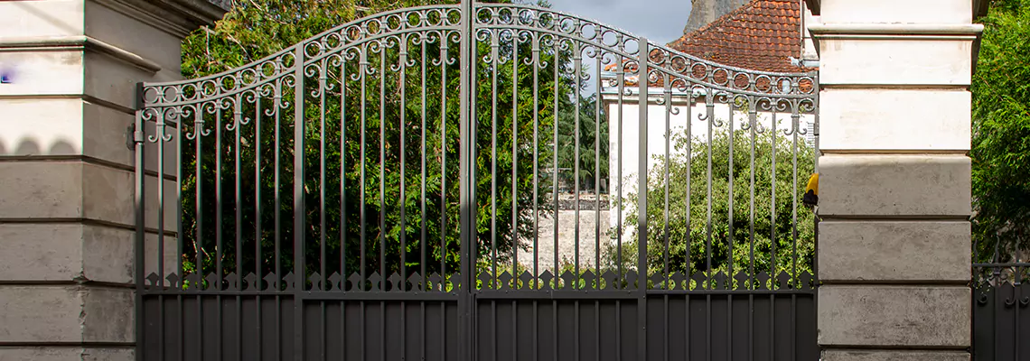 Wooden Swing Gate Repair in Hialeah, FL